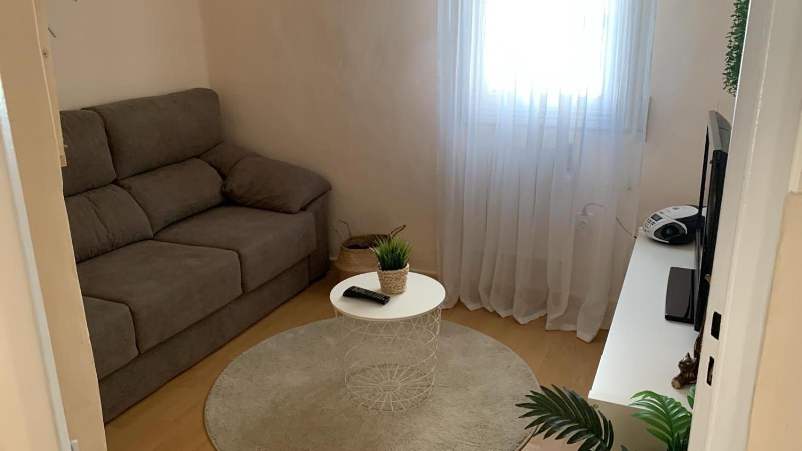 O Pisino Apartment Ourense Bagian luar foto