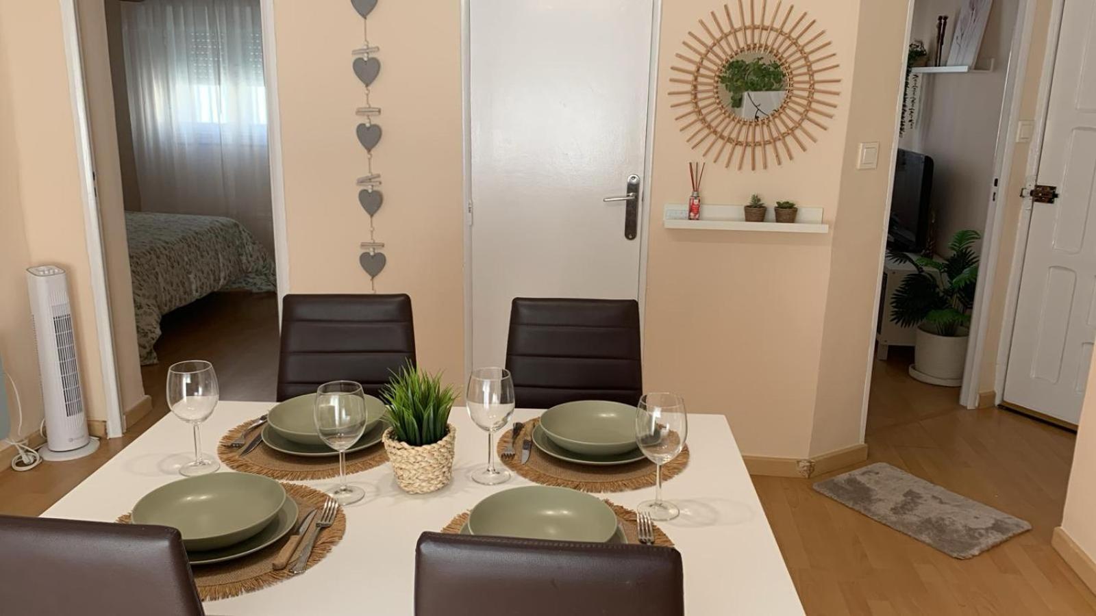 O Pisino Apartment Ourense Bagian luar foto
